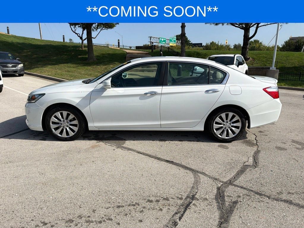 Used 2014 Honda Accord EX image 11