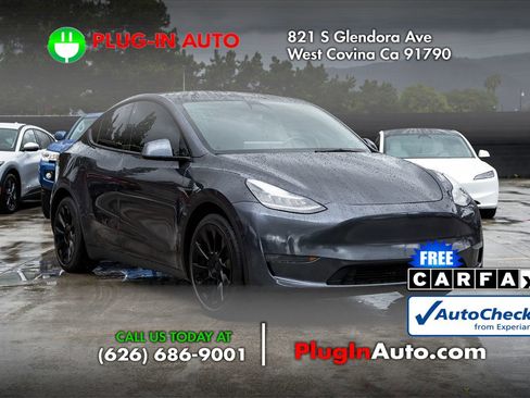 Used 2021 Tesla Model Y Long Range image 3