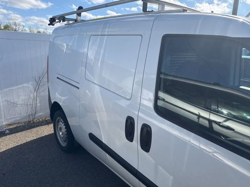 Used 2021 RAM ProMaster City Tradesman FWD image 22