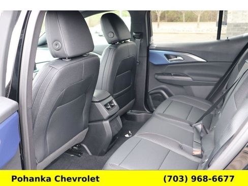 New 2026 Chevrolet Equinox EV LT FWD image 24