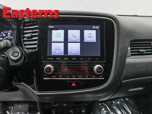 Used 2020 Mitsubishi Outlander SEL image 12