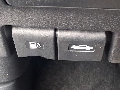 Used 2016 Nissan Murano SL AWD/4WD image 26