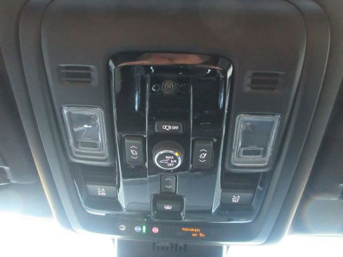 New 2026 Chevrolet Suburban Premier w/ Sun And Tow Package image 34