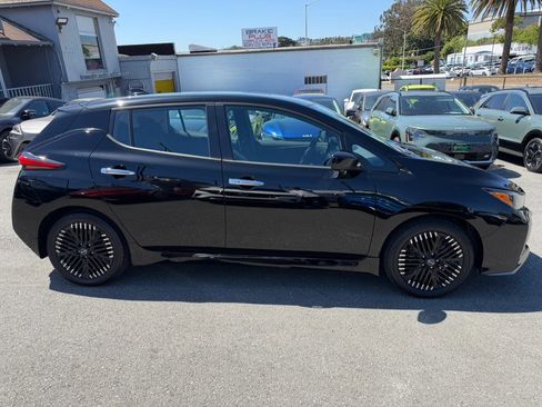 Used 2025 Nissan Leaf SV Plus FWD image 4
