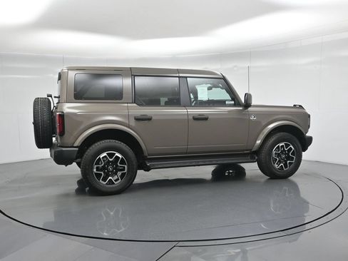 New 2026 Ford Bronco Outer Banks AWD/4WD image 22