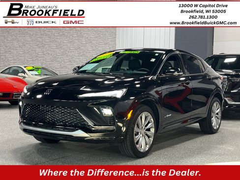 Certified 2024 Buick Envista Avenir image 1