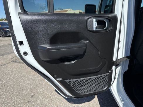Used 2024 Jeep Wrangler Unlimited Sport AWD/4WD image 29