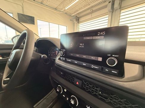 Used 2025 Honda Accord LX image 32