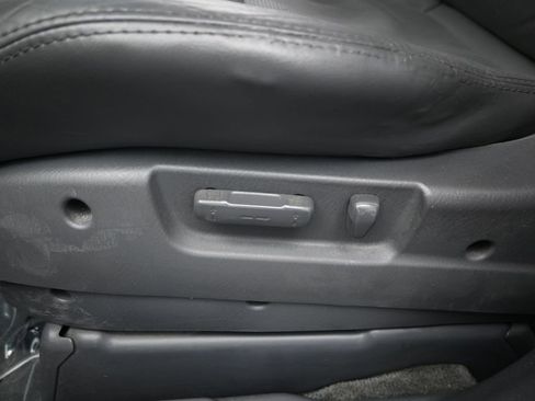 Used 2005 Honda Pilot EX-L image 12
