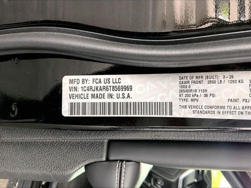 New 2026 Jeep Grand Cherokee L 4WD image 12