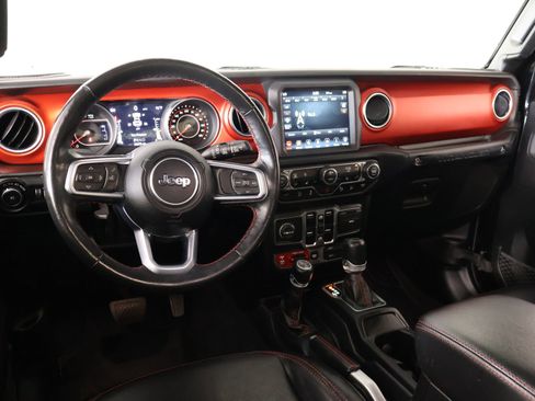 Used 2020 Jeep Wrangler Unlimited Rubicon AWD/4WD image 2