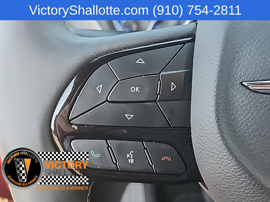 Used 2025 Chrysler Pacifica Limited FWD image 15