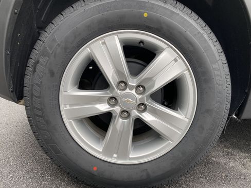 Used 2020 Chevrolet Trax LS FWD image 37