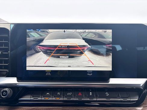 Used 2024 Chevrolet Silverado 1500 RST image 26