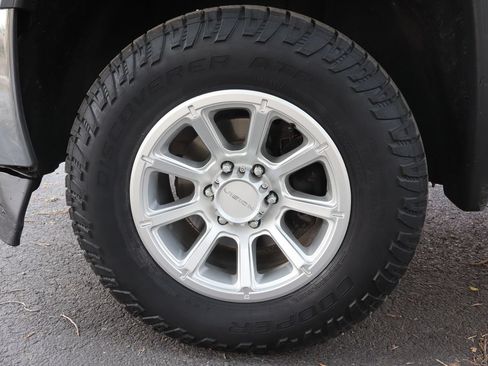 Used 2018 GMC Sierra 1500 4x4 Crew Cab w/ Sierra Convenience Package image 40