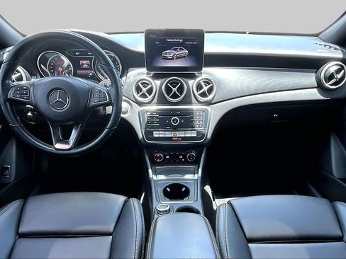 Used 2019 Mercedes-Benz CLA 250 image 16