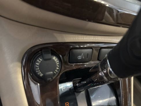 Used 2003 Toyota Highlander Limited AWD/4WD image 32