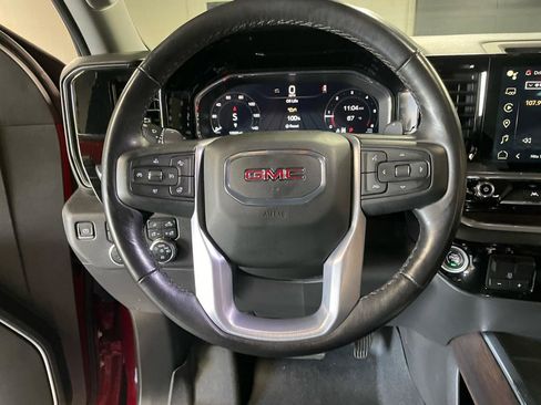 Used 2022 GMC Sierra 1500 SLT w/ SLT Premium Plus Package AWD/4WD image 19