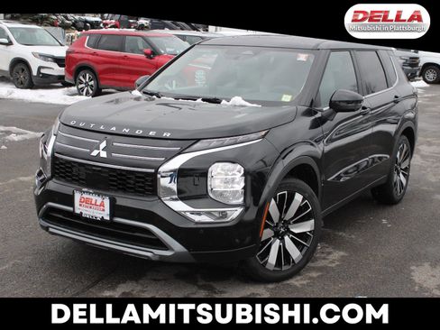 New 2026 Mitsubishi Outlander SE AWD/4WD image 1