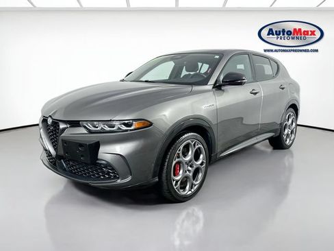 Used 2024 Alfa Romeo Tonale Ti AWD/4WD image 5
