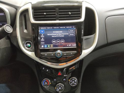 Used 2018 Chevrolet Sonic LT w/ Fun and Sun With RS Package image 25