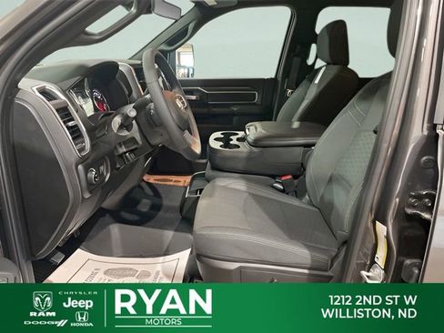 New 2026 RAM 2500 Big Horn AWD/4WD image 47