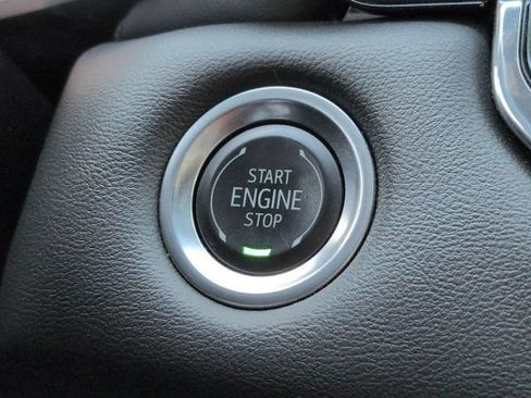 Used 2025 GMC Canyon Elevation w/ Convenience Package RWD image 26