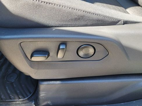 New 2026 GMC Sierra 1500 Elevation image 18