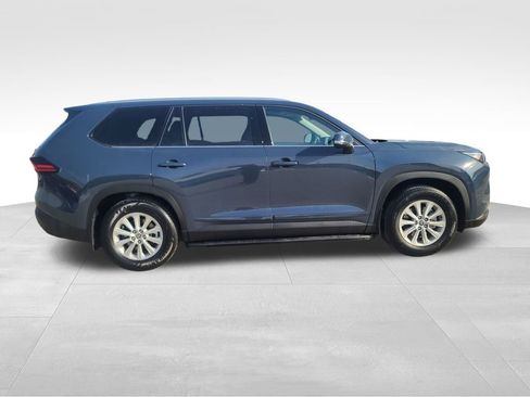 New 2026 Toyota Grand Highlander XLE image 5