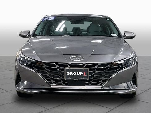 Used 2023 Hyundai Elantra Limited FWD image 4