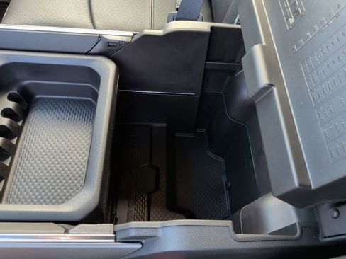 New 2026 RAM 2500 Laramie image 40