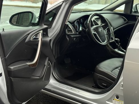 Used 2013 Buick Verano Leather image 6