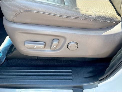 Used 2020 Lexus GX 460 Luxury image 35