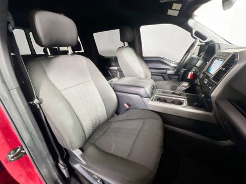 Used 2018 Ford F150 XLT w/ Equipment Group 302A Luxury image 30