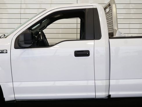 Used 2020 Ford F150 XL w/ Equipment Group 101A Mid image 34