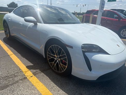 Used 2020 Porsche Taycan 4S AWD/4WD image 3