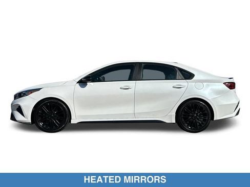 Used 2023 Kia Forte GT-Line w/ GT-Line Premium Package FWD image 9