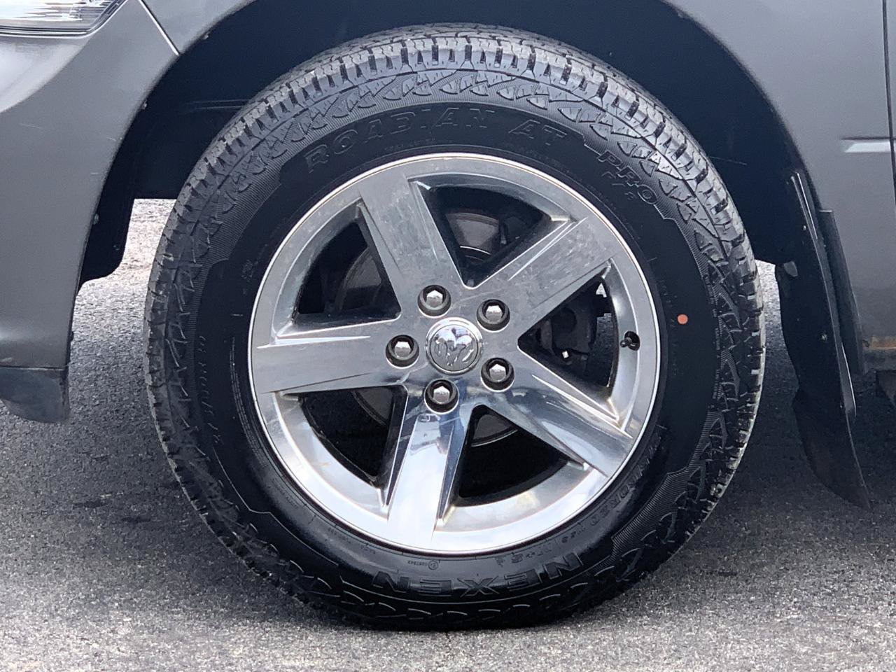 Used 2013 RAM 1500 Express AWD/4WD image 39