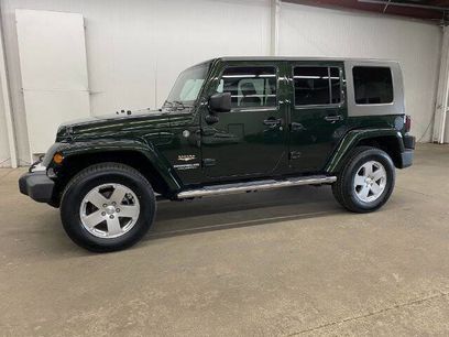 Used 2010 Jeep Wrangler Unlimited Sahara w/ Dual Top Group
