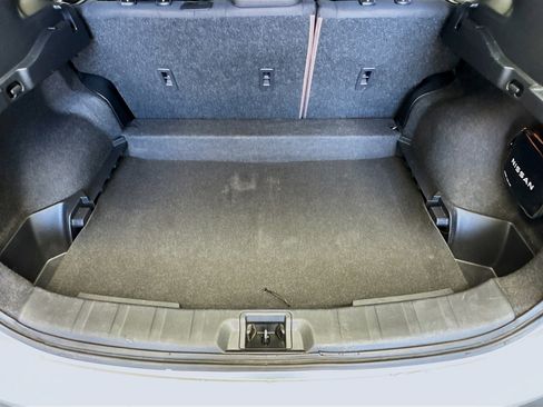 Used 2022 Nissan Rogue Sport S image 16