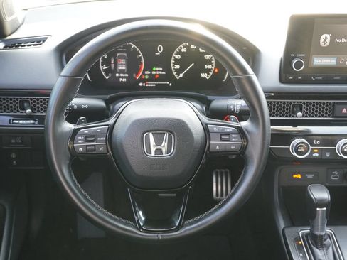 Used 2022 Honda Civic Sport image 14