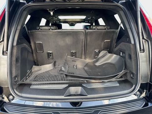Certified 2024 Cadillac Escalade Sport Platinum w/ LPO, ONYX Package AWD/4WD image 5