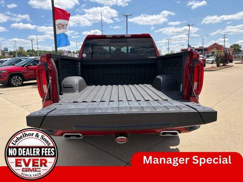 Used 2023 GMC Sierra 1500 Denali w/ Denali Reserve Package AWD/4WD image 10
