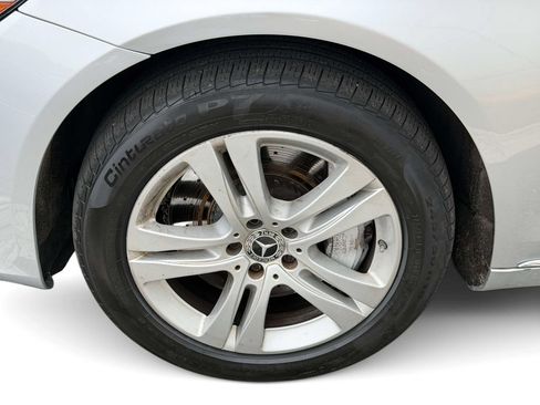 Used 2019 Mercedes-Benz S 560 4MATIC Sedan image 14