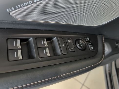 Certified 2023 Acura RDX AWD w/ Advance Package image 10