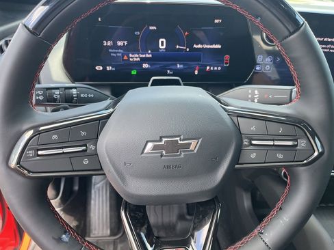 New 2025 Chevrolet Equinox EV RS image 21