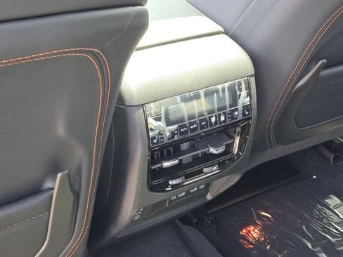 New 2026 Jeep Grand Cherokee L Summit w/ Advanced Protech Group IV AWD/4WD image 20