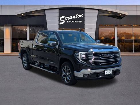Certified 2023 GMC Sierra 1500 SLT w/ SLT Premium Package AWD/4WD image 7