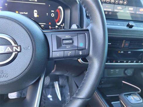 Used 2024 Nissan Rogue Platinum w/ Platinum Premium Package image 20