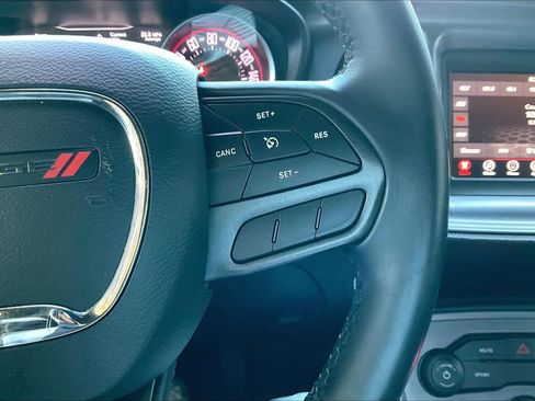 Used 2023 Dodge Challenger SXT image 20